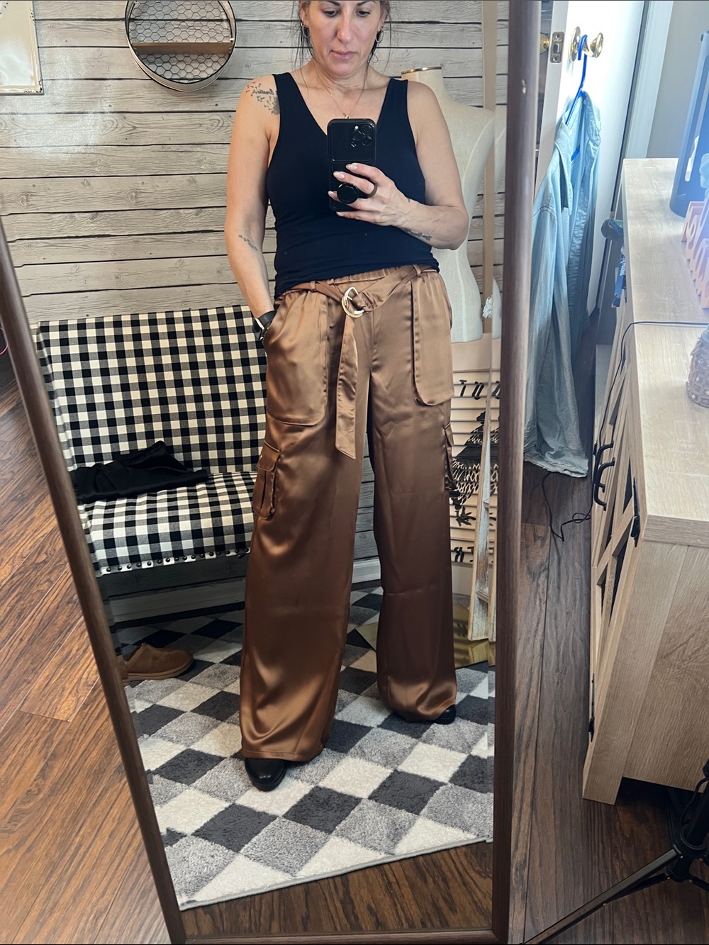INC INTERNATIONAL CONCEPTS
Women's High-rise Belted Satin Cargo Pants